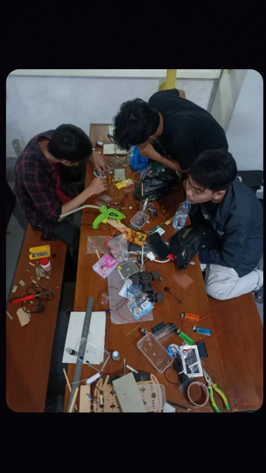 Building the car in the workshop